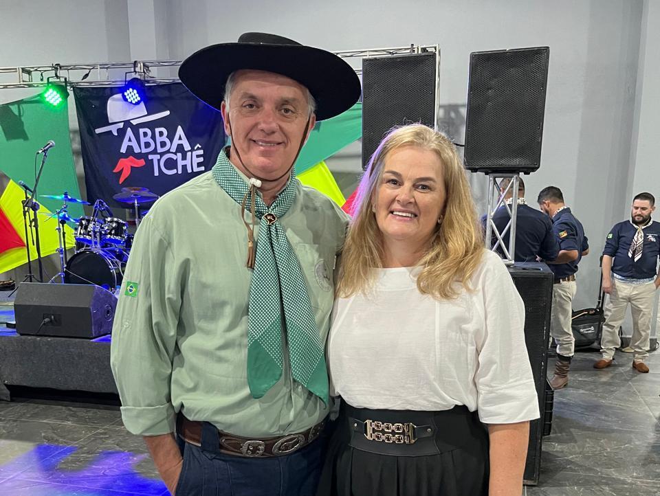 Luiz Eduardo e Adriana